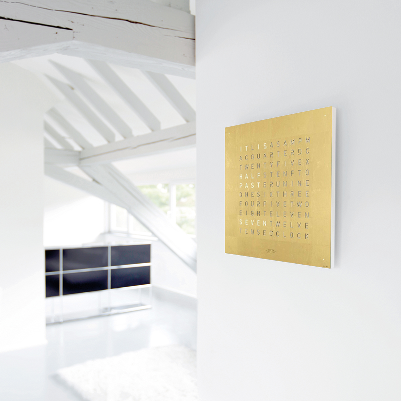 QLOCKTWO CLASSIC "CREATOR'S EDITION GOLD" - Time to Shine